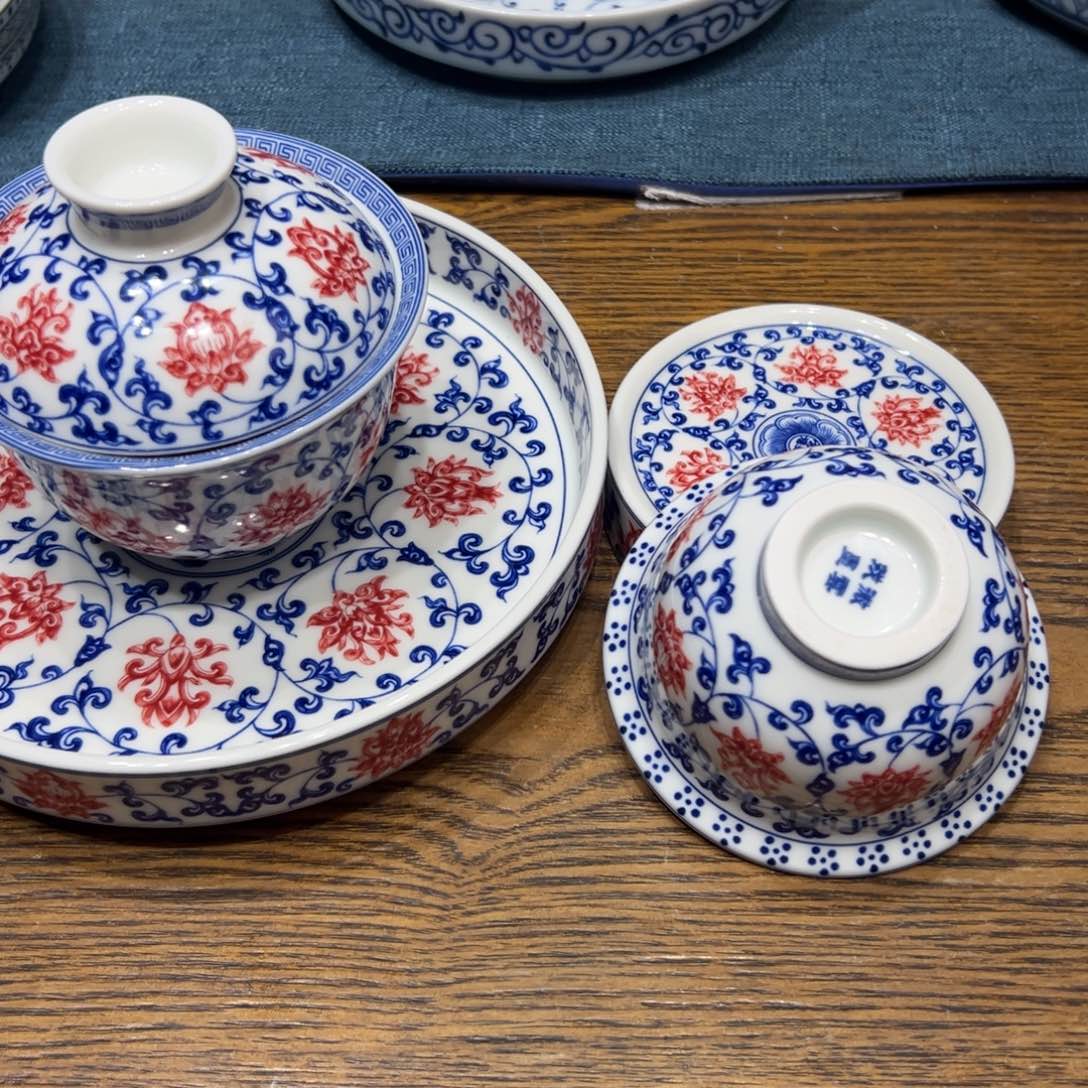 景德镇瓷器精品陈列展品等