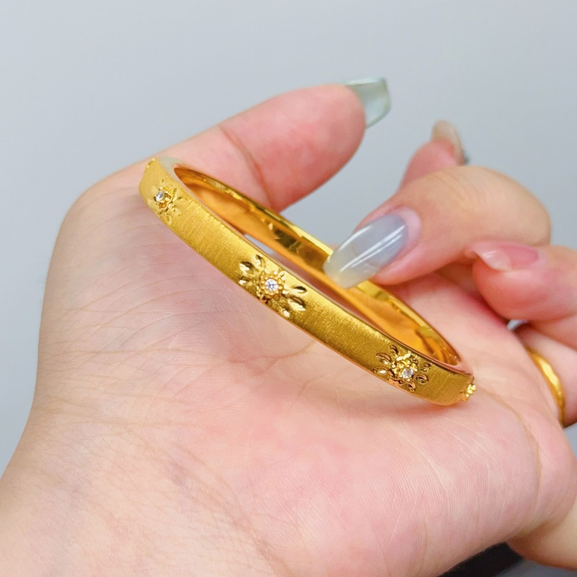 足金999布布拉丝手镯 A3211001