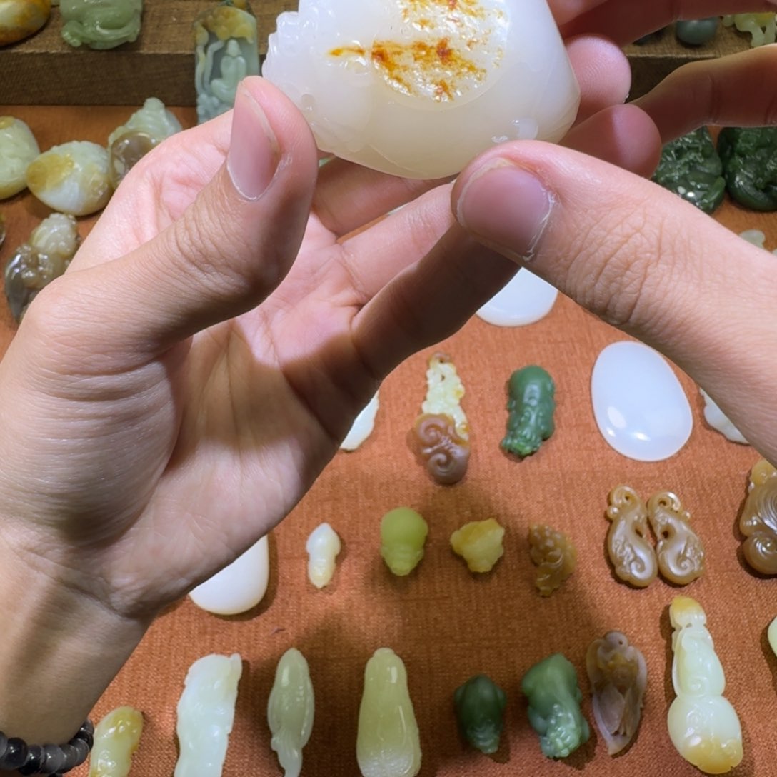 和田玉把件未镶嵌