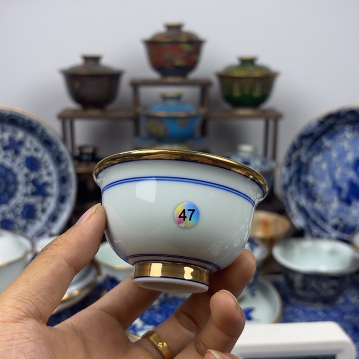 胡***仁景德镇手工手绘陶瓷