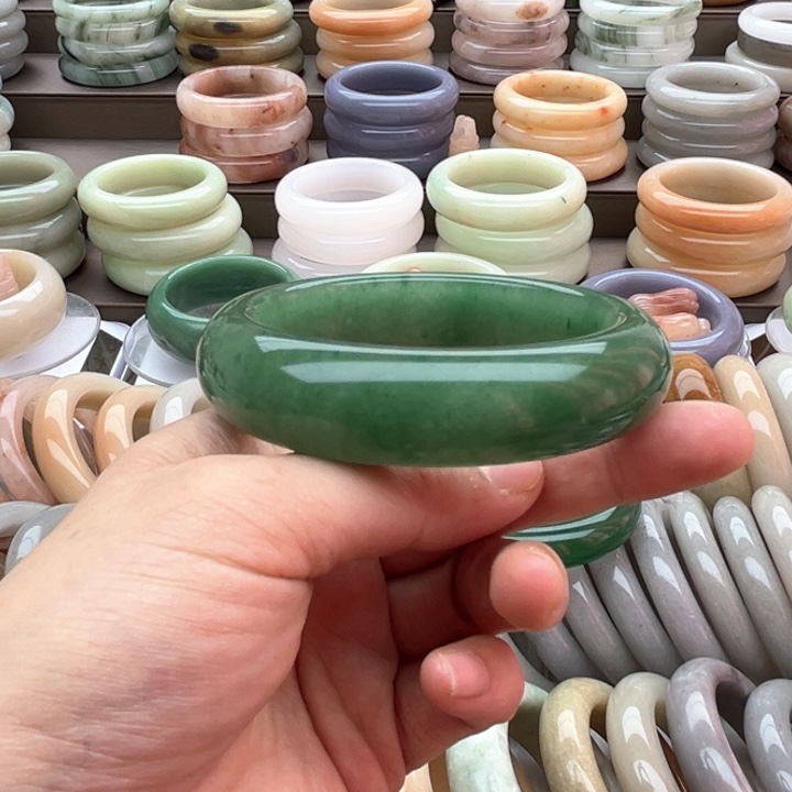 石英质玉手镯合金山*