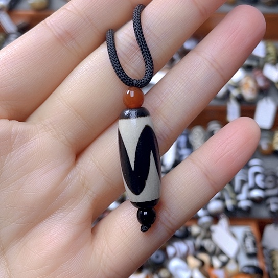 未镶嵌颈饰玛瑙/玉髓