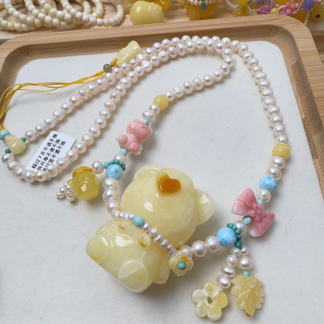 蜜蜡吊坠(赠链)未镶嵌