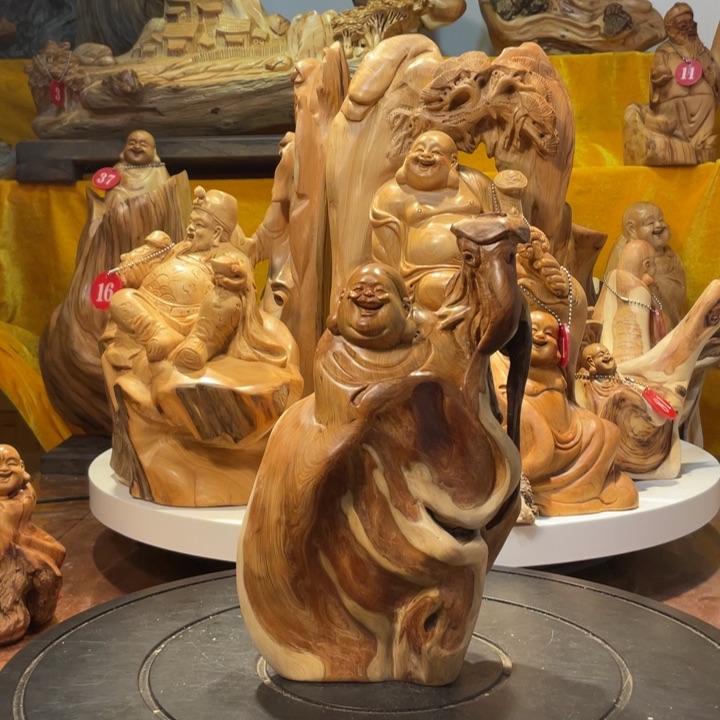 柏木（崖柏）崖柏  弥勒