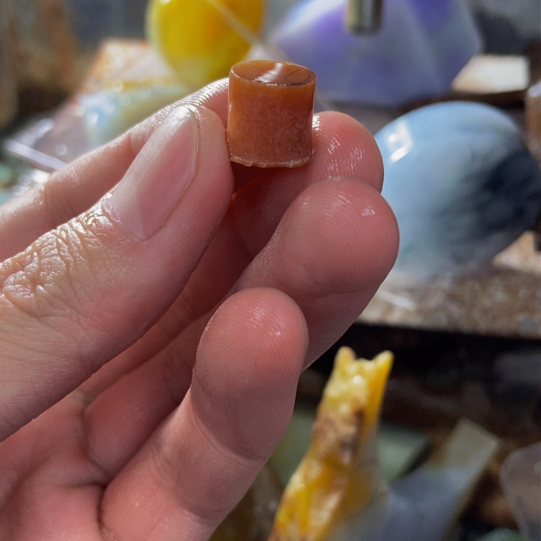 翡翠挂件未镶嵌饺*皮