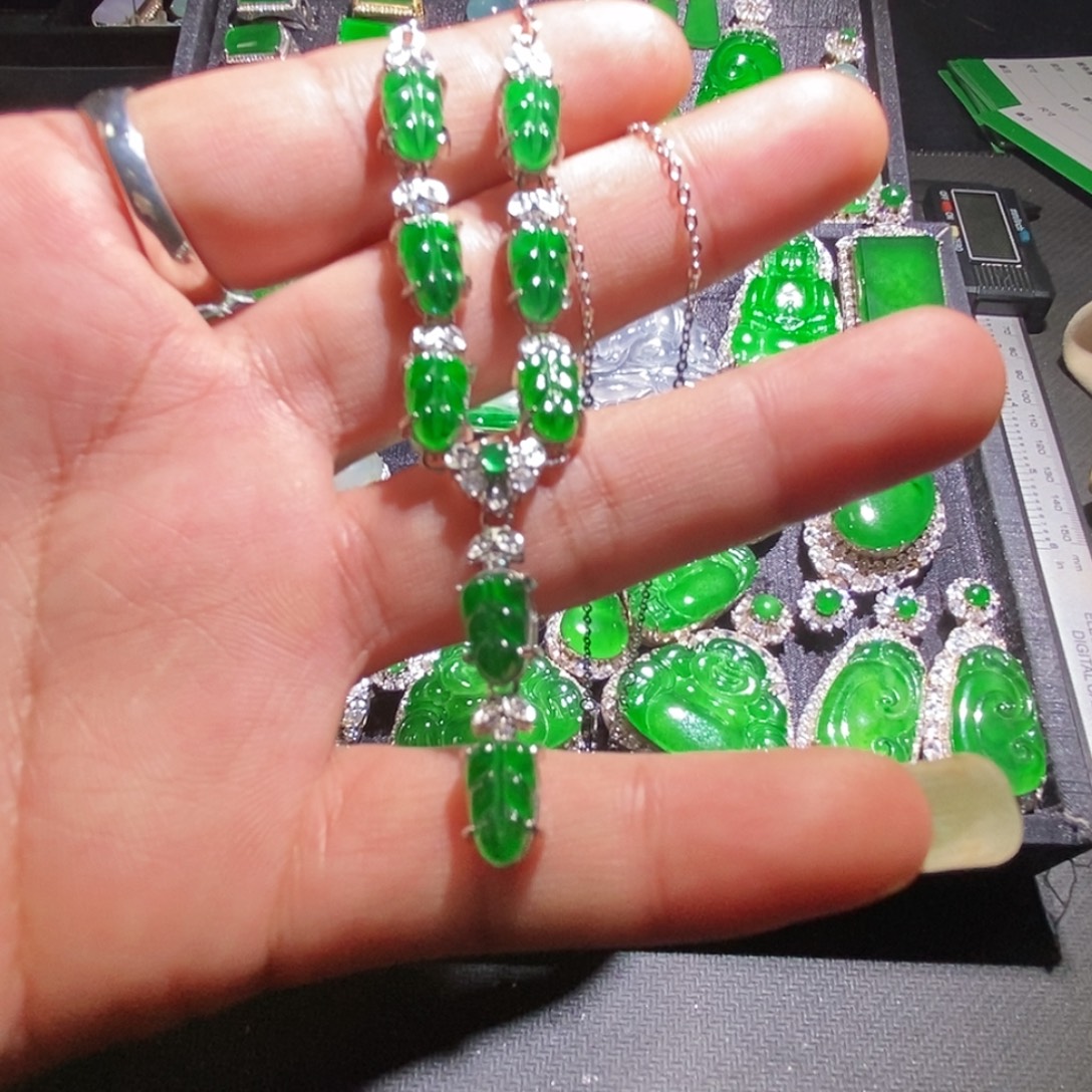 翡翠未镶嵌项链A货翡翠21