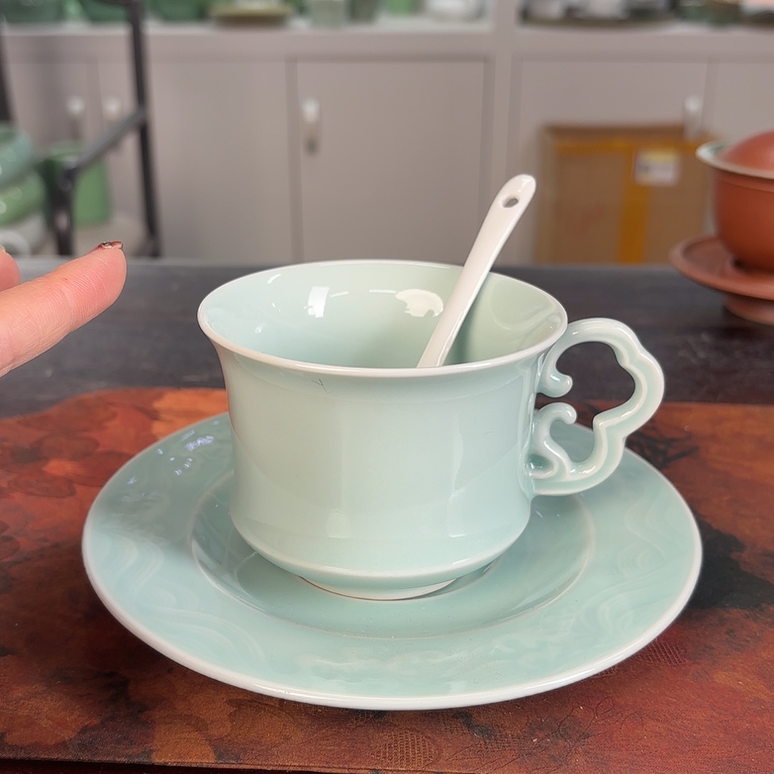 龙泉云间青瓷小米茶器