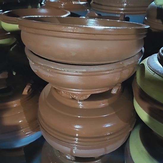 三脚大肚高13口径32素两个瑕