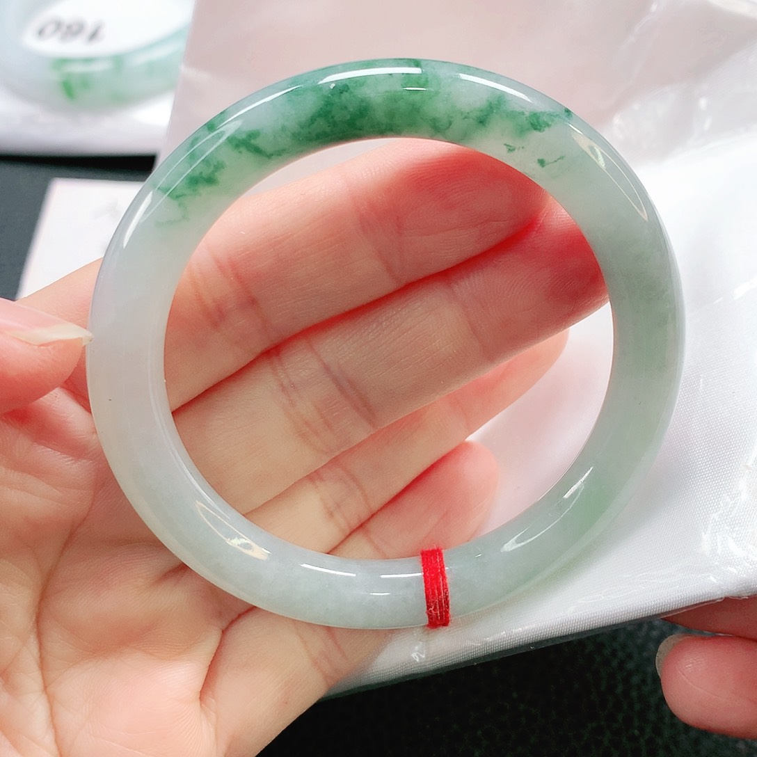 未镶嵌手镯翡翠55圆