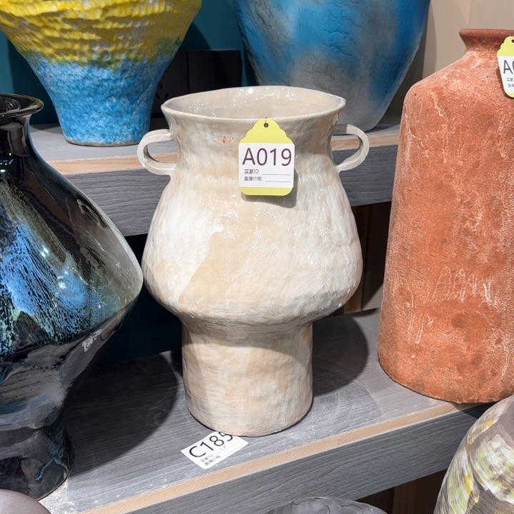 景德镇陶瓷艺术品刘*