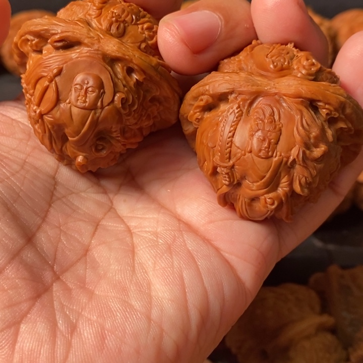 文玩核桃把件四大菩萨