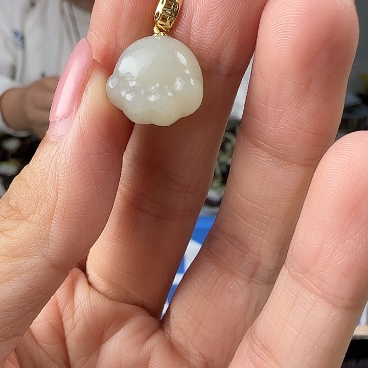 颈饰未镶嵌和田玉