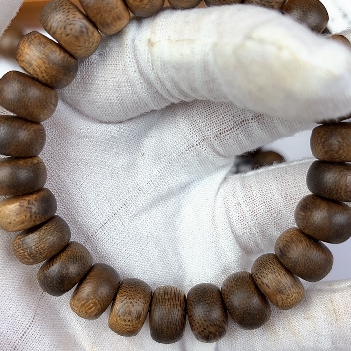 沉香手串柬埔寨金丝菩萨琪1.2沉水