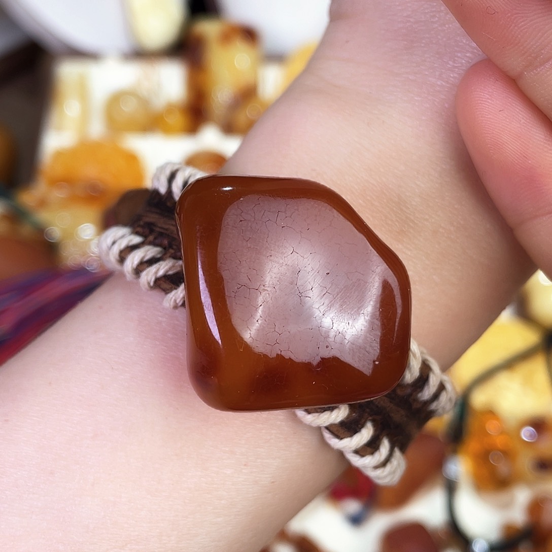 琥珀珠宝奇石未镶嵌我