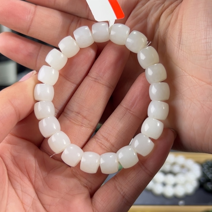 和田玉手串未镶嵌新疆山料白玉卡10直切