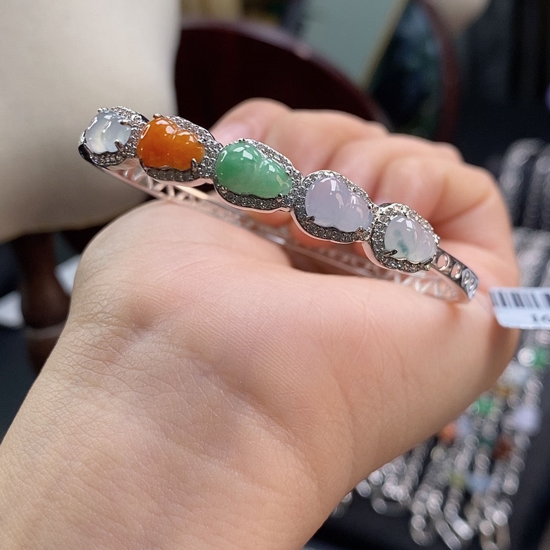 颈饰银S925镶嵌翡翠k16638