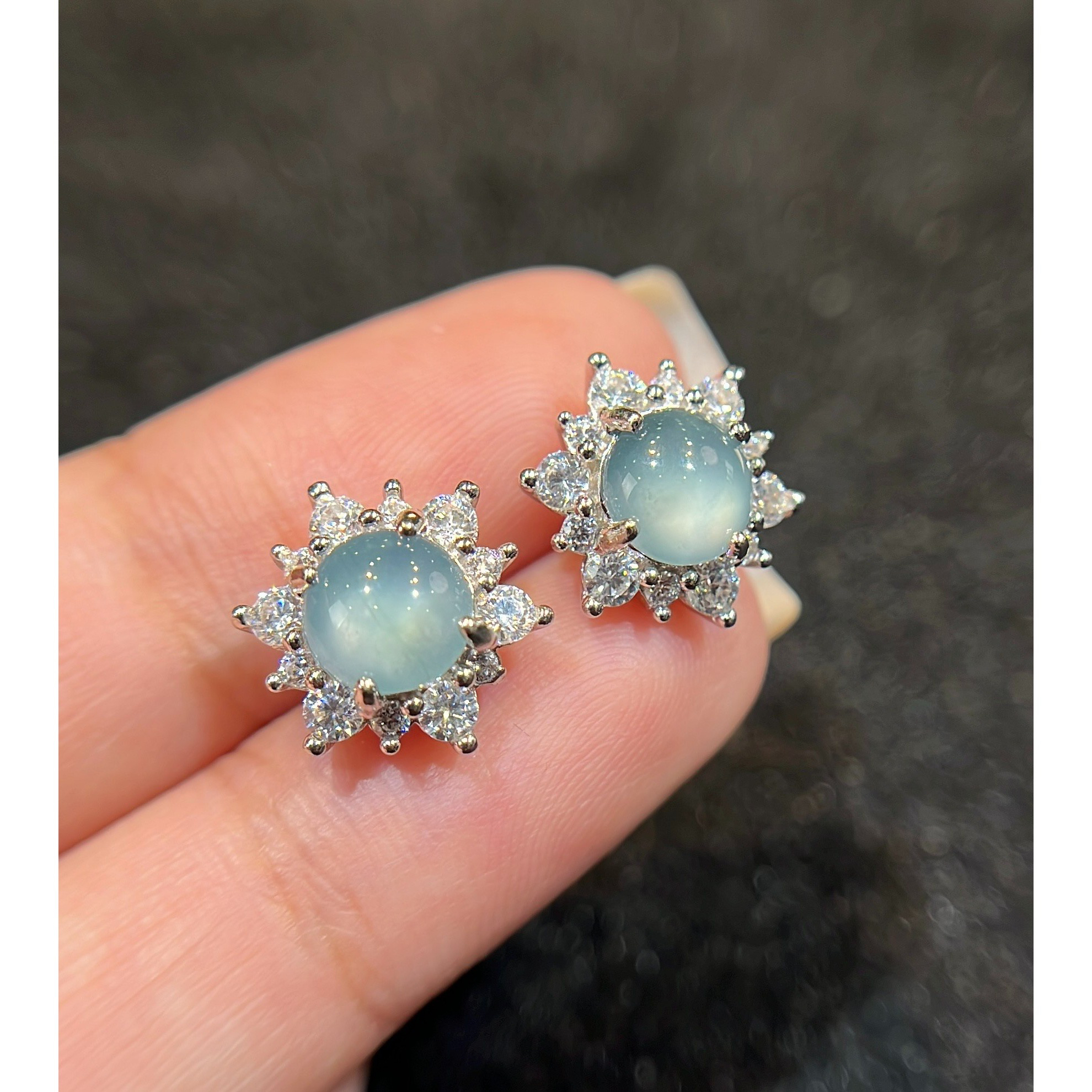 天然A货翡翠蛋面耳饰多样性发其一时尚气质精致百搭豪镶设计