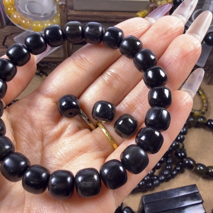 あ***朝木质非金属1.0纯黑老型