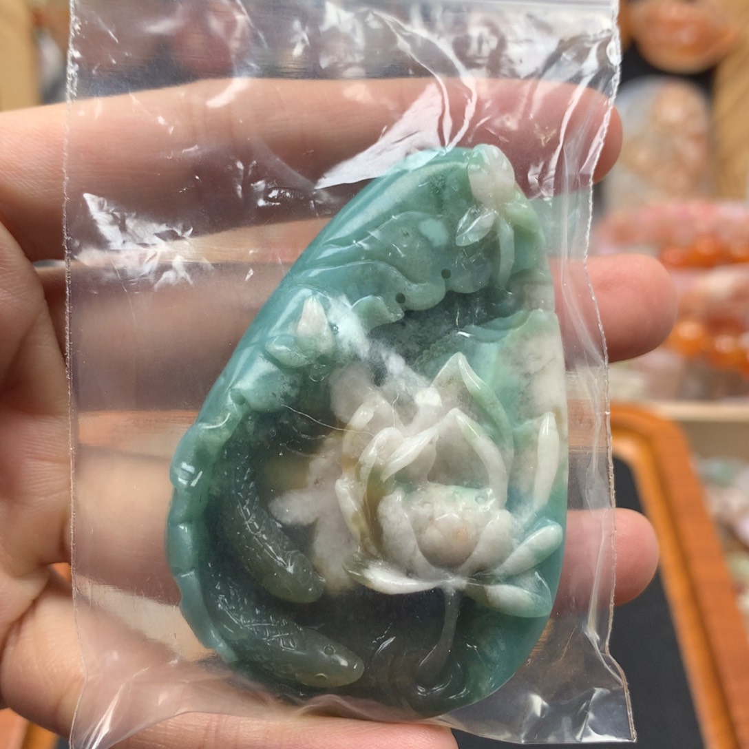 查罗石合金颈饰?****使