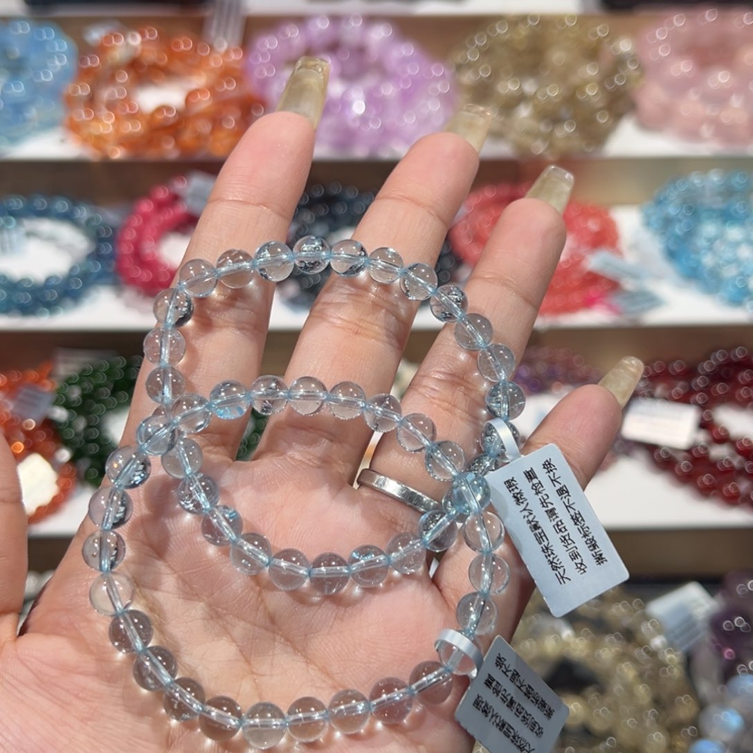 一***一手串未镶嵌水晶蓝托帕6.8mm