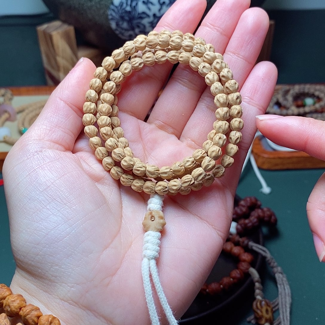 柏香籽/百香籽吊坠429.9莲花