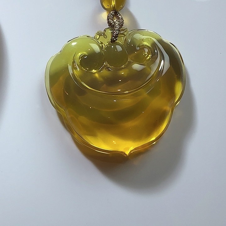琥珀颈饰未镶嵌吊坠