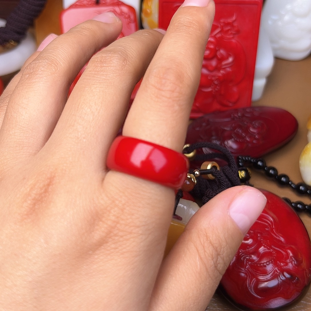 和田玉颈饰未镶嵌磊