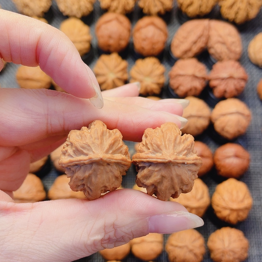 文玩核桃把件小八棱