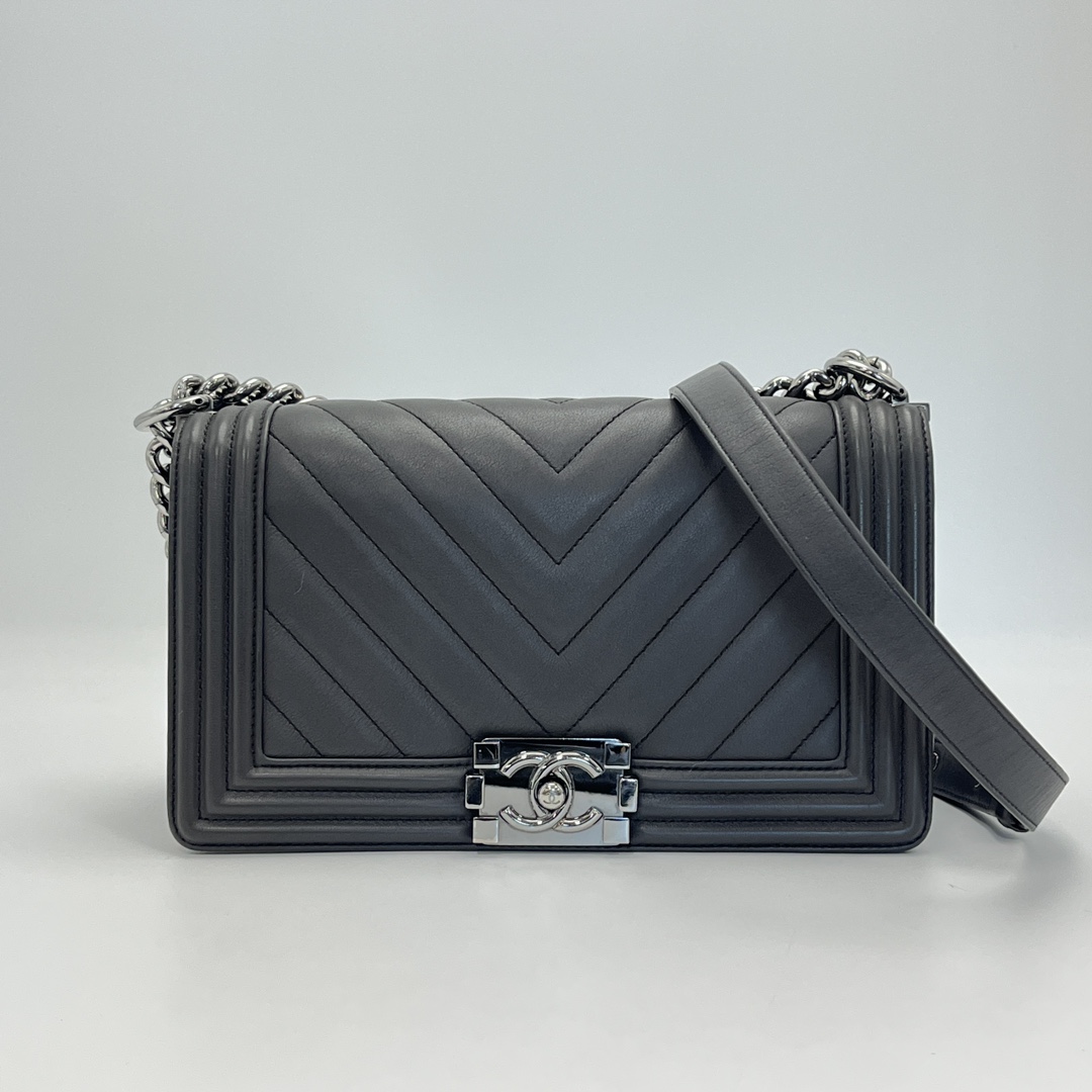 95新 Chanel/香奈儿 【小竹子首播福利】灰色V纹leboy中号链条包