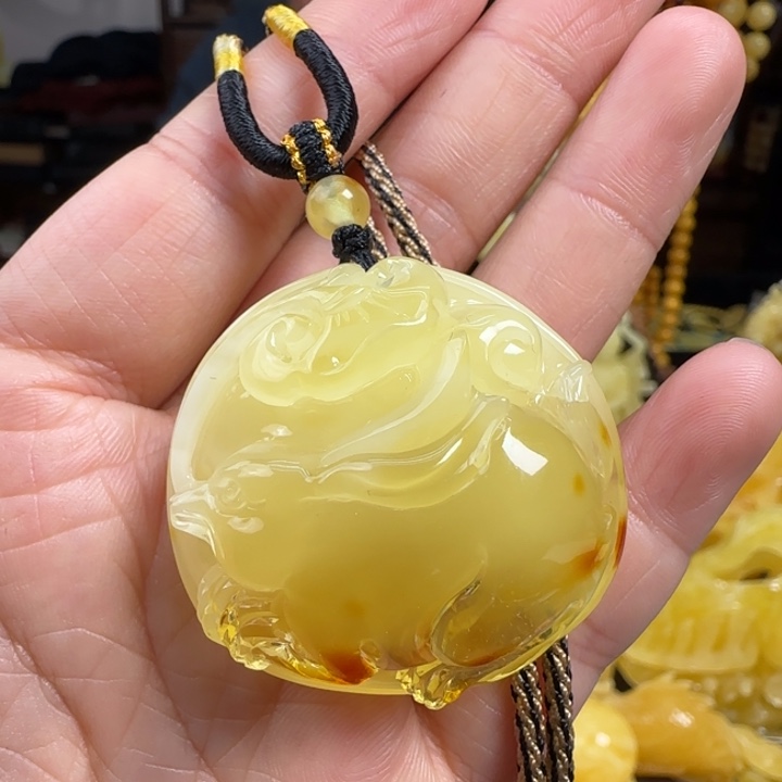 蜜蜡珠宝奇石未镶嵌