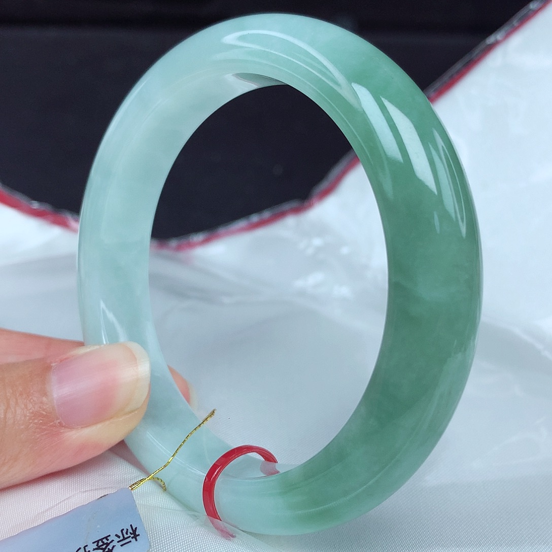 翡翠未镶嵌手镯56圈3337