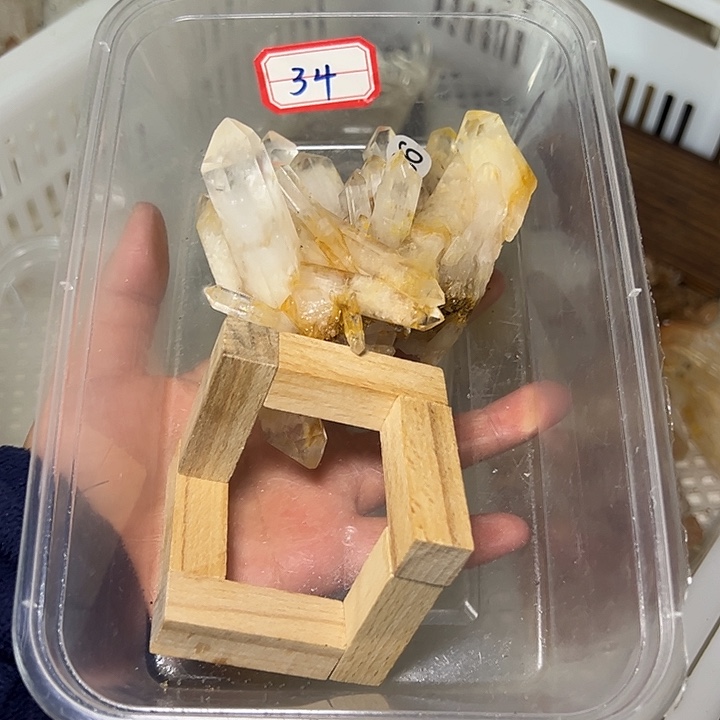L***s珠宝半成品水晶未镶嵌