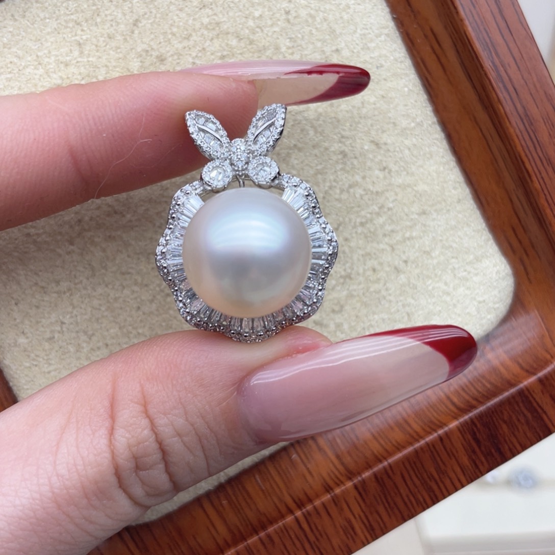 海水珍珠颈饰银S925镶嵌E111