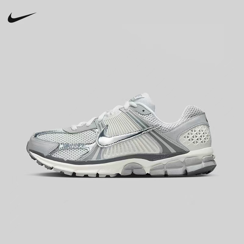耐克NIKE ZOOM VOMERO 5银灰色网面复古跑步鞋老爹鞋IM2219121