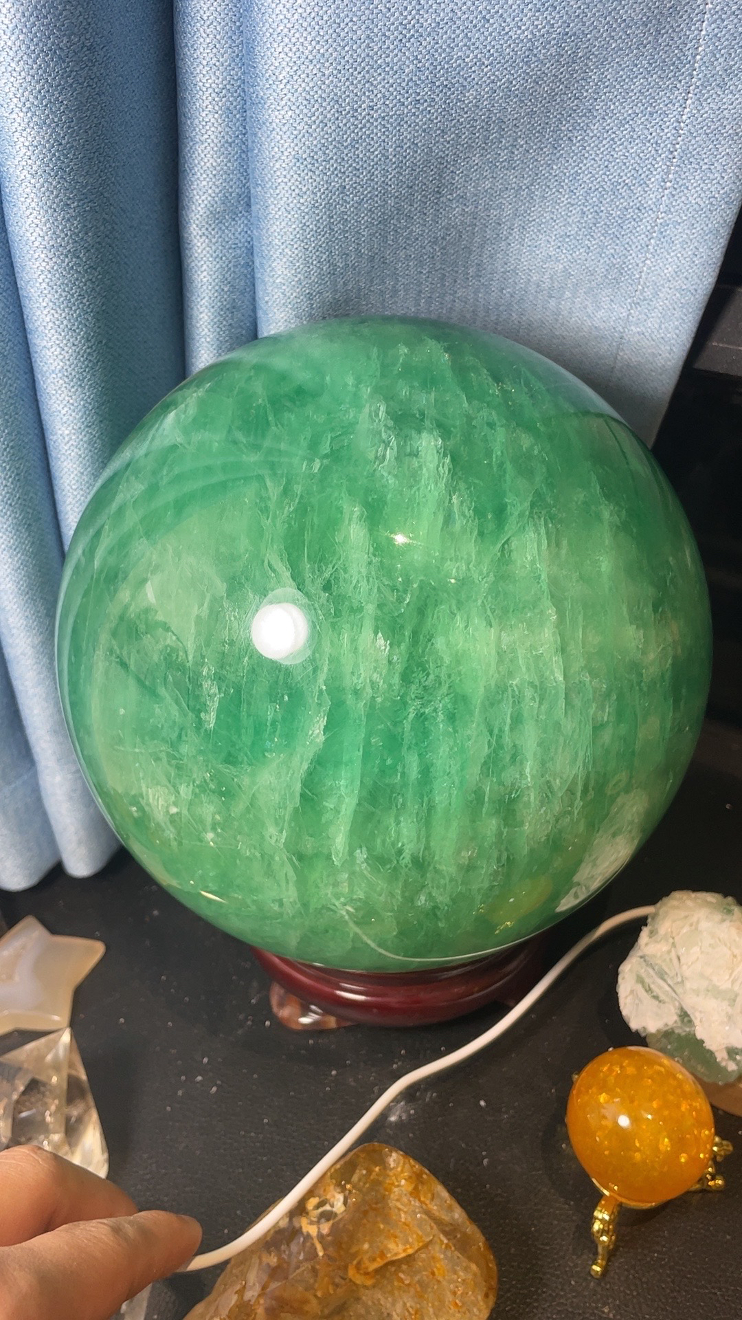 天然超大个绿萤石球 纯天然无注胶染色直径25厘米重15千克