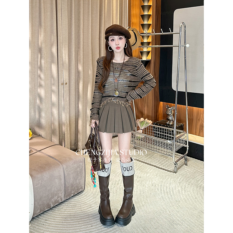 【裴诗婷】DD00082复古套头流苏亮片打底衫05