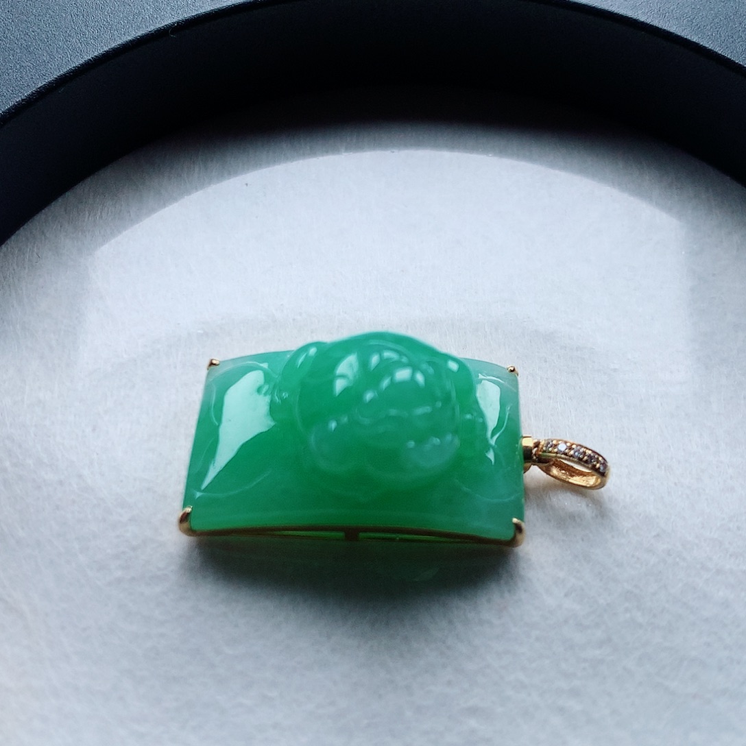 翡翠颈饰未镶嵌福利品