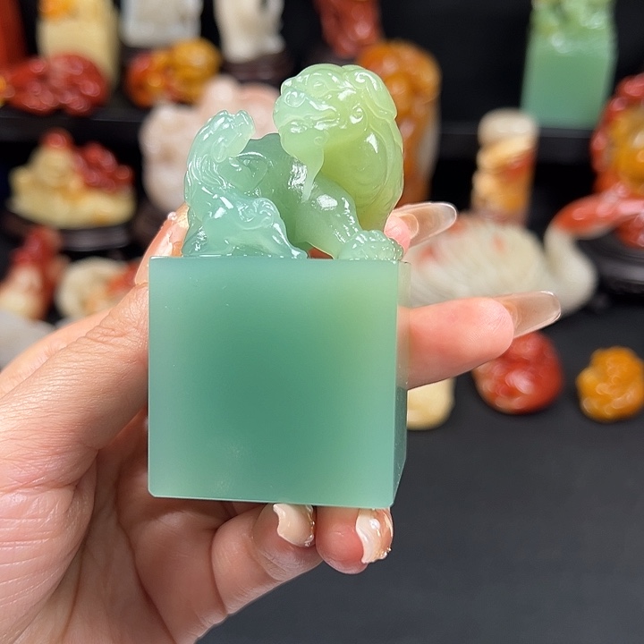 云南石平果绿石印章