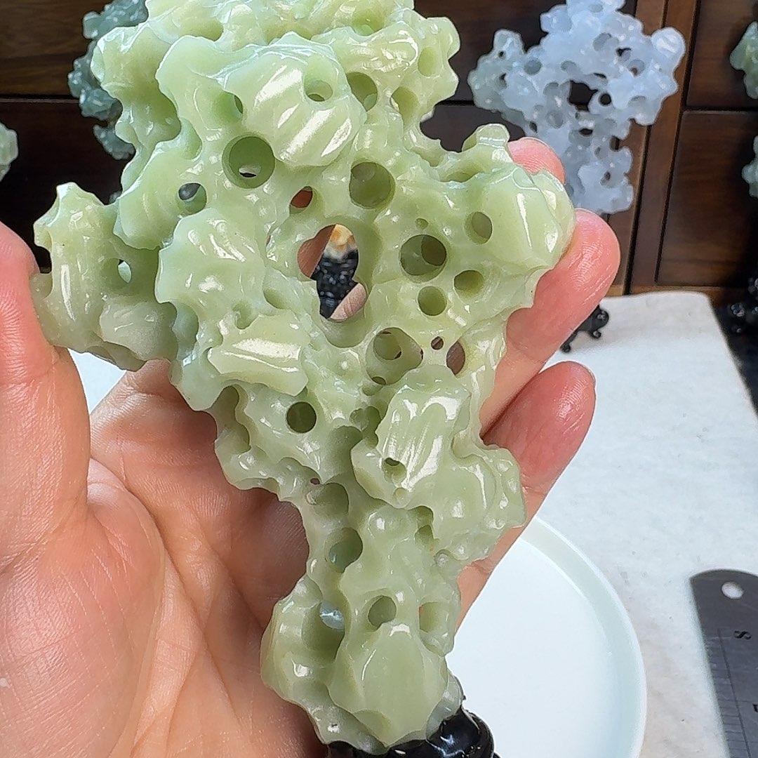 云南石云南绿山子