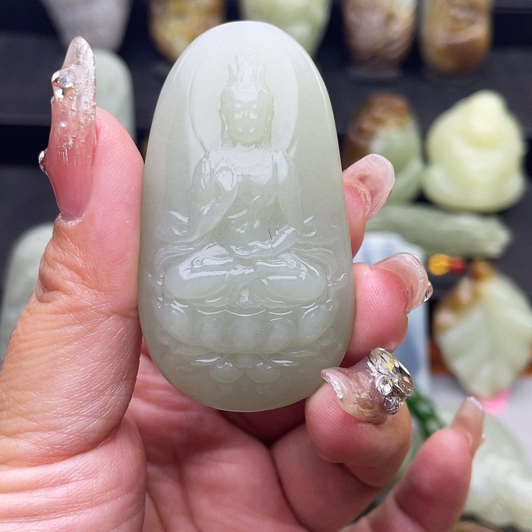 和田玉未镶嵌颈饰