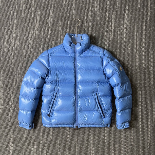 99新 MONCLER 经典徽标logo立领羽绒服/2码#3899