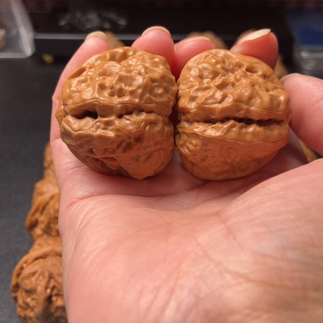 硕***ˢ把件文玩核桃蛤蟆头