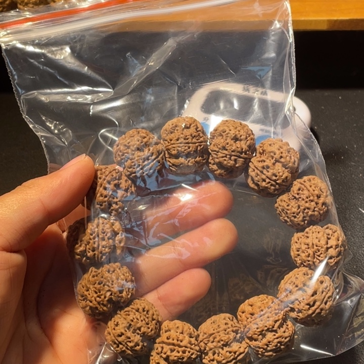 换***称金刚菩提手串这个