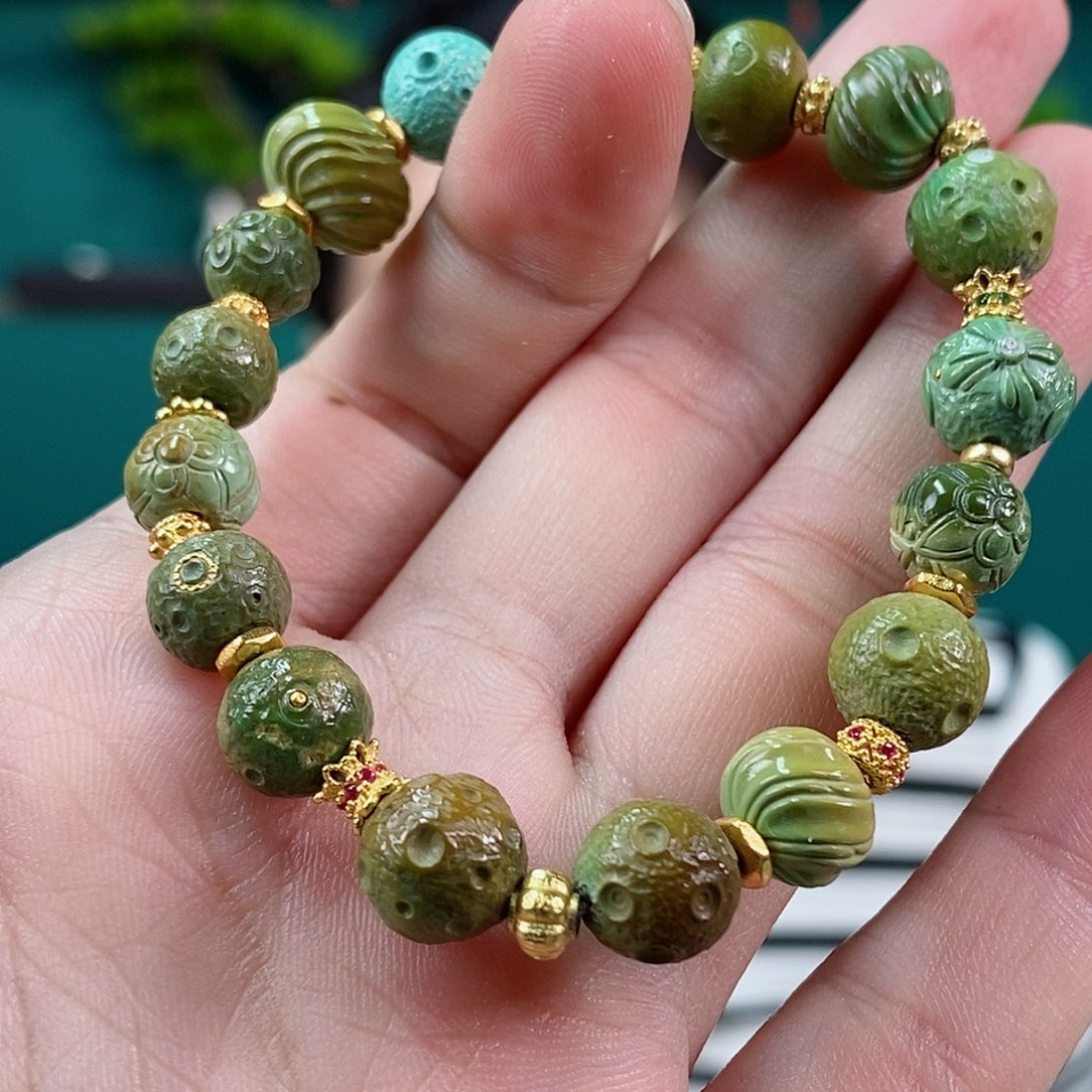 绿松石珠宝奇石未镶嵌