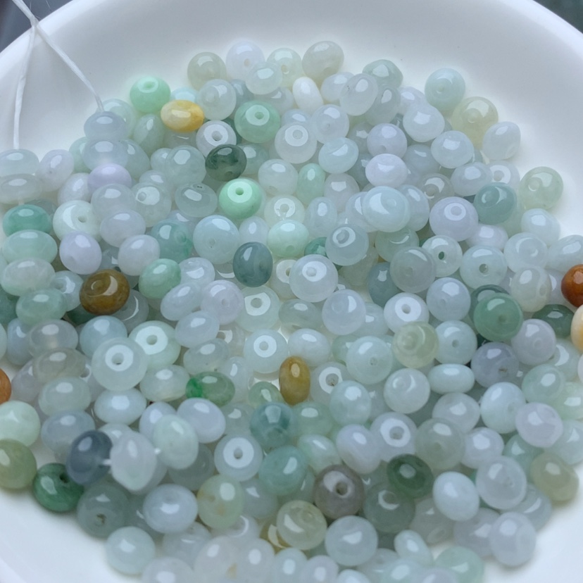 【闪购商品】翡翠手链未镶嵌卡3x6冰鼓珠50颗