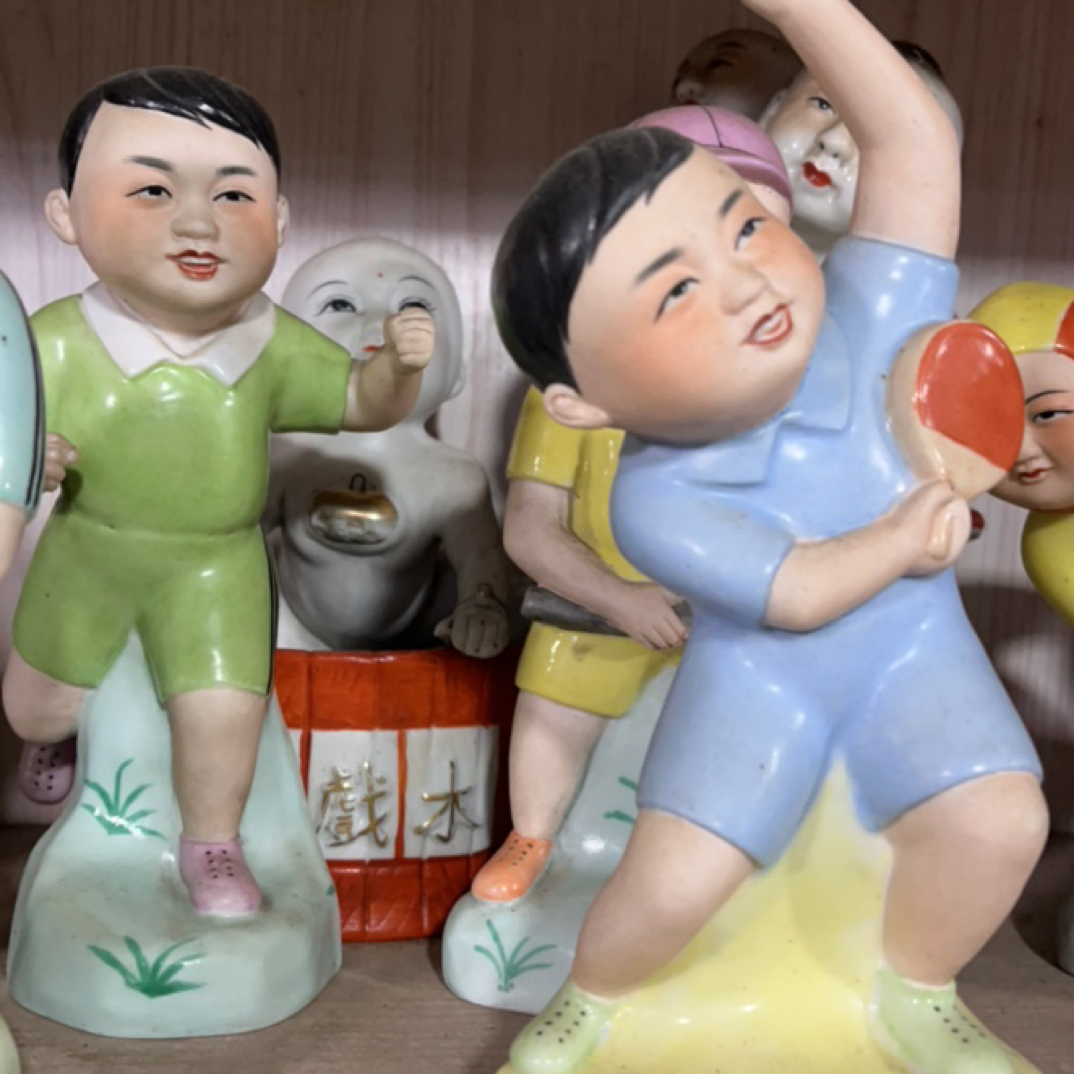 适合客厅电视柜的精美装饰品