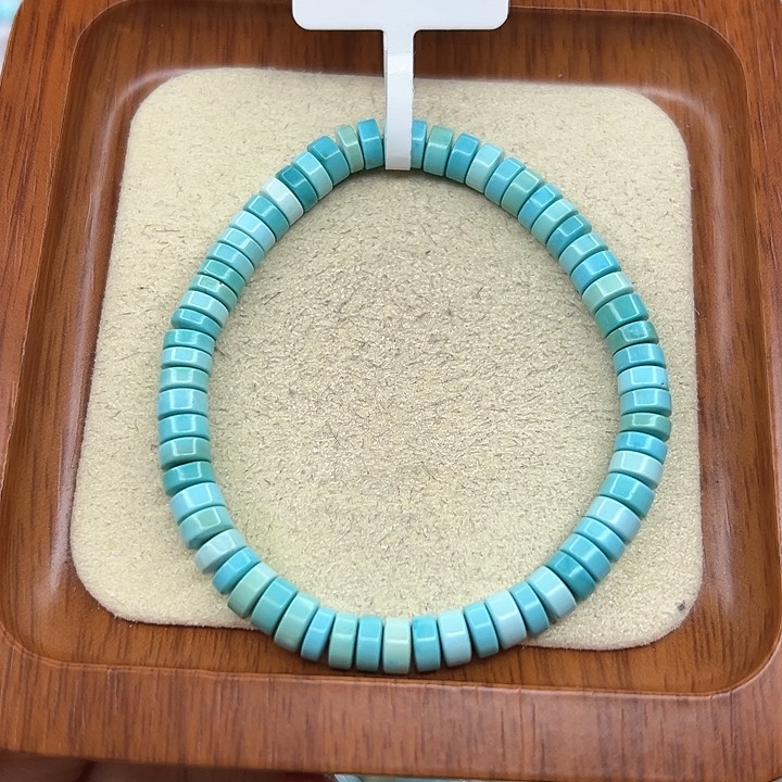 绿松石手链未镶嵌