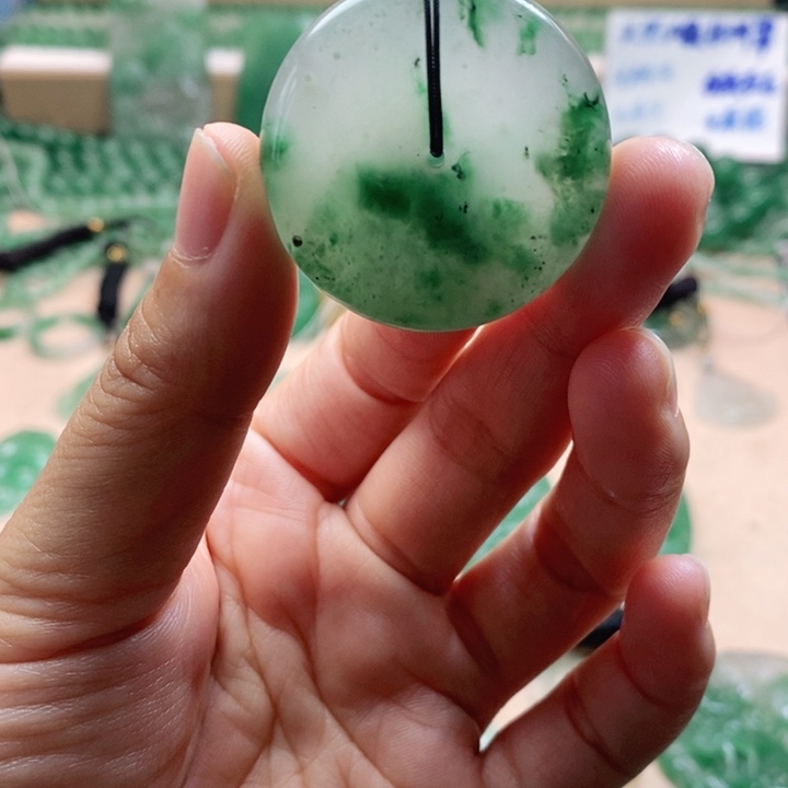未镶嵌石英质玉珠宝奇石非洲翠