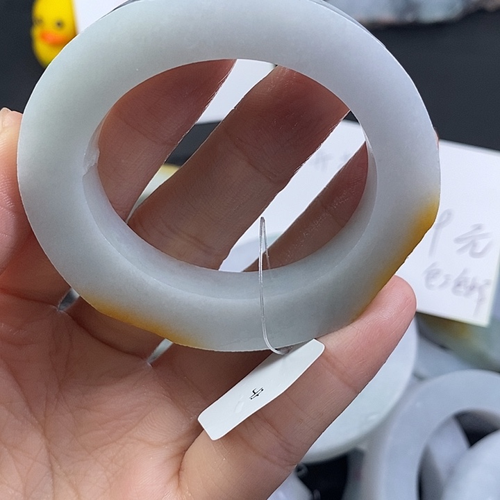 ？***问定制翡翠未镶嵌翡翠手镯