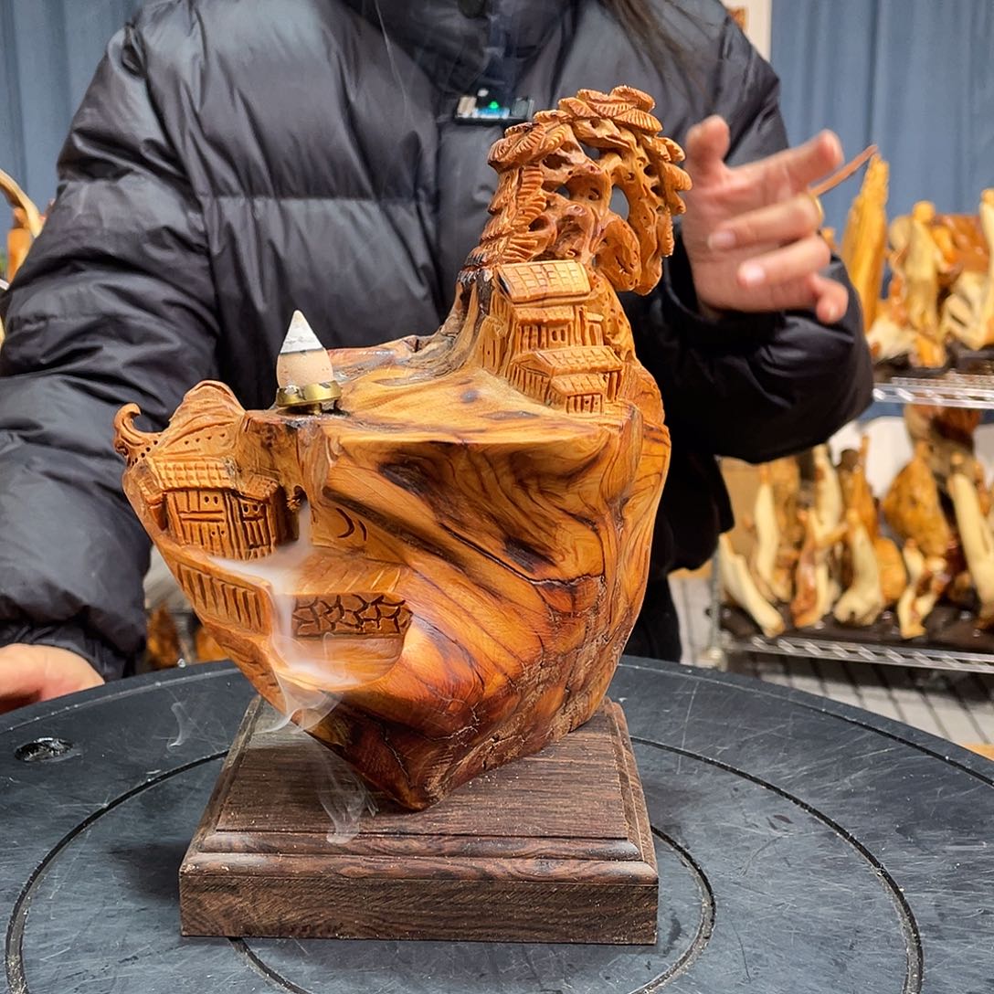 柏木（崖柏）随型艺术根雕